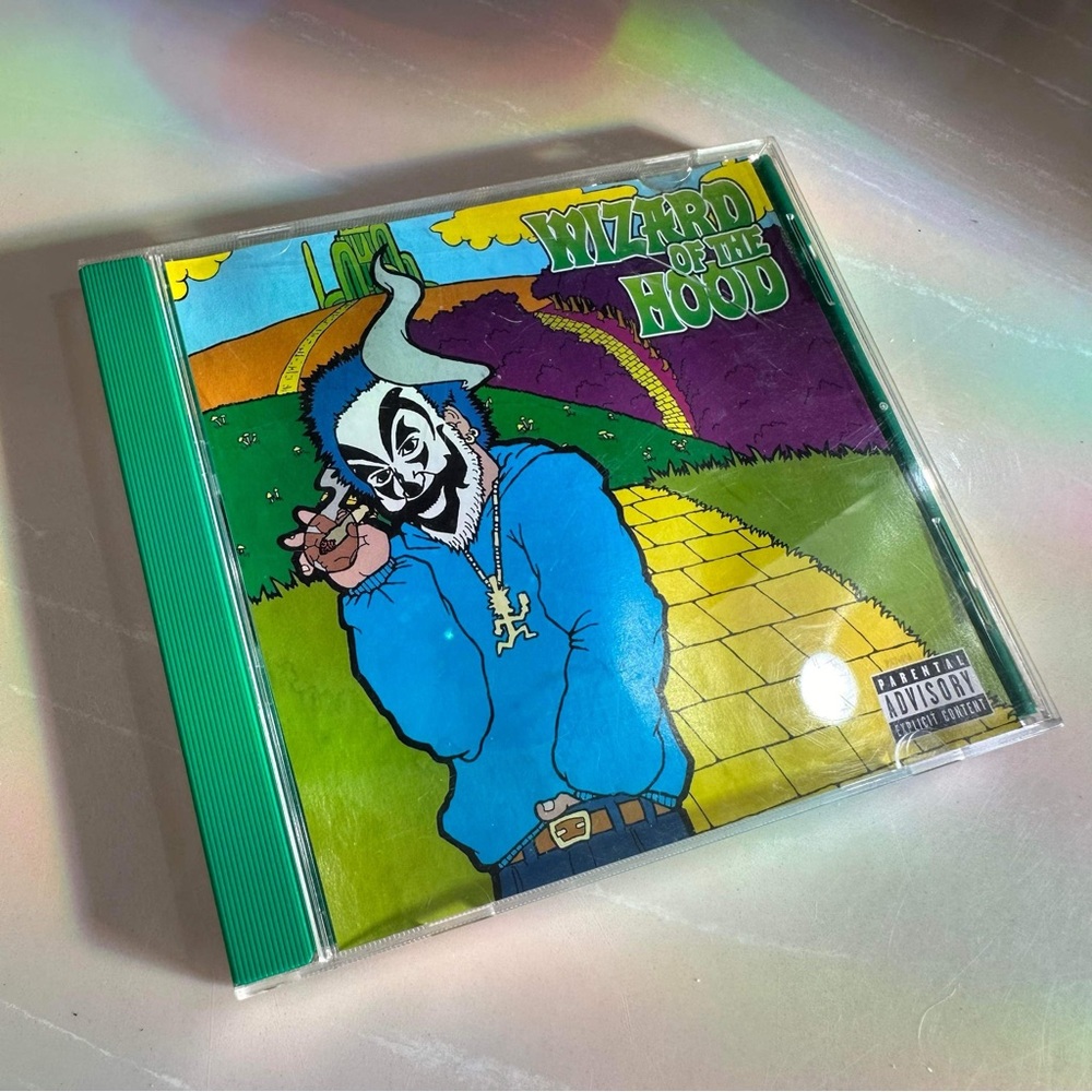 Wizard of the Hood by Violent J (CD, 2003) 
Tested and plays well, no skipping